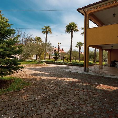 Apartment Villa Olga Poreč Exterior foto